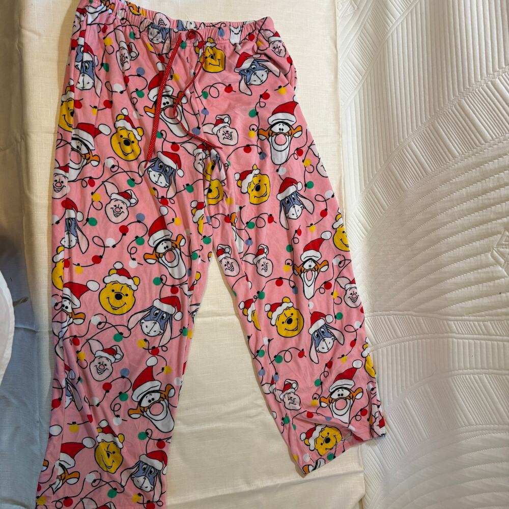 Disney Winnie the Pooh Womens L Christmas Pajama Pants Tigger Eeyore Piglet